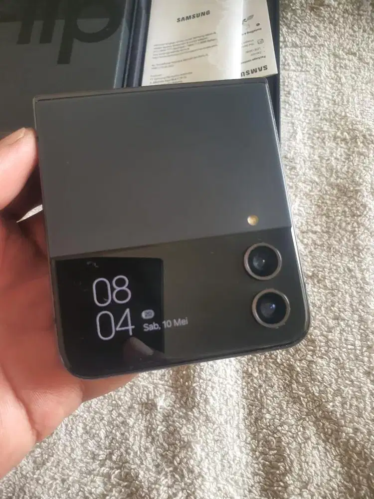 Galaxy Flip 4 ram 8/128gb mulus no minus fullsetrx grs Resmi Sein