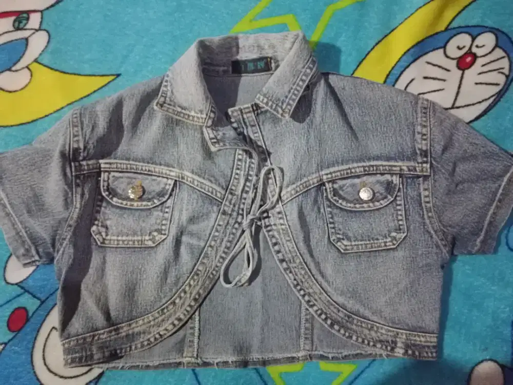 JAKET JEANS CROP