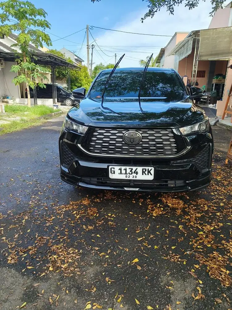 Kijang innova 2.0 ZENIX G HV CVT Hybrid-AT 2025