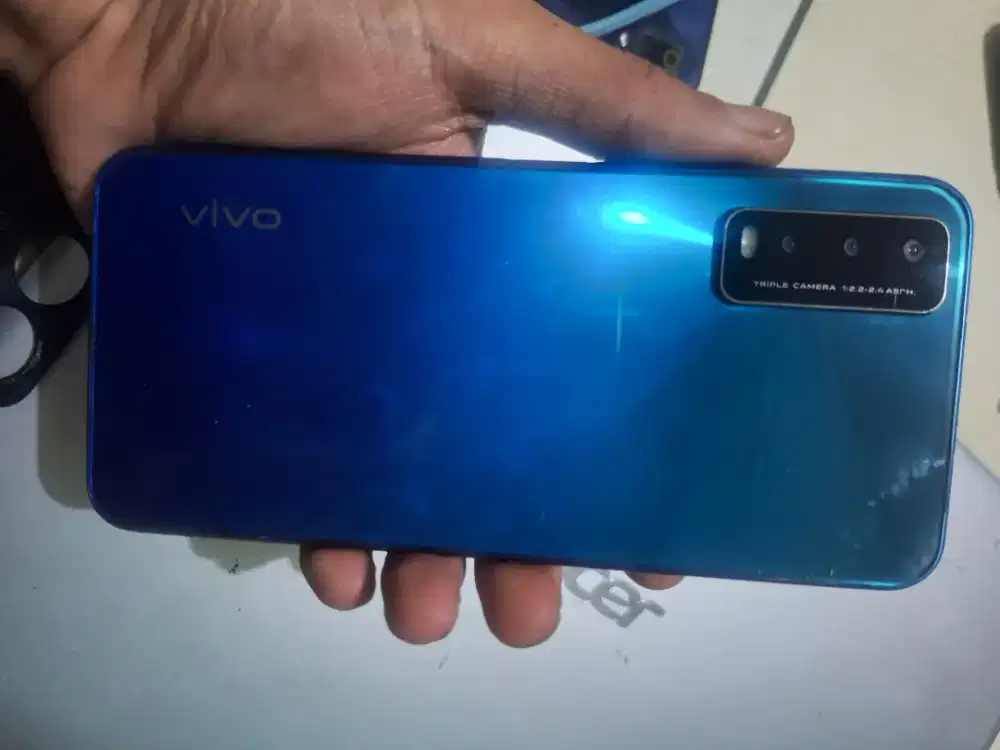 Vivo y20 ram 4 rom 64 gb
