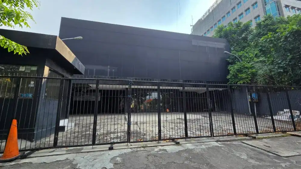 Komersial Area Nol Jalan Raya Diponegoro Surabaya Pusat Strategis