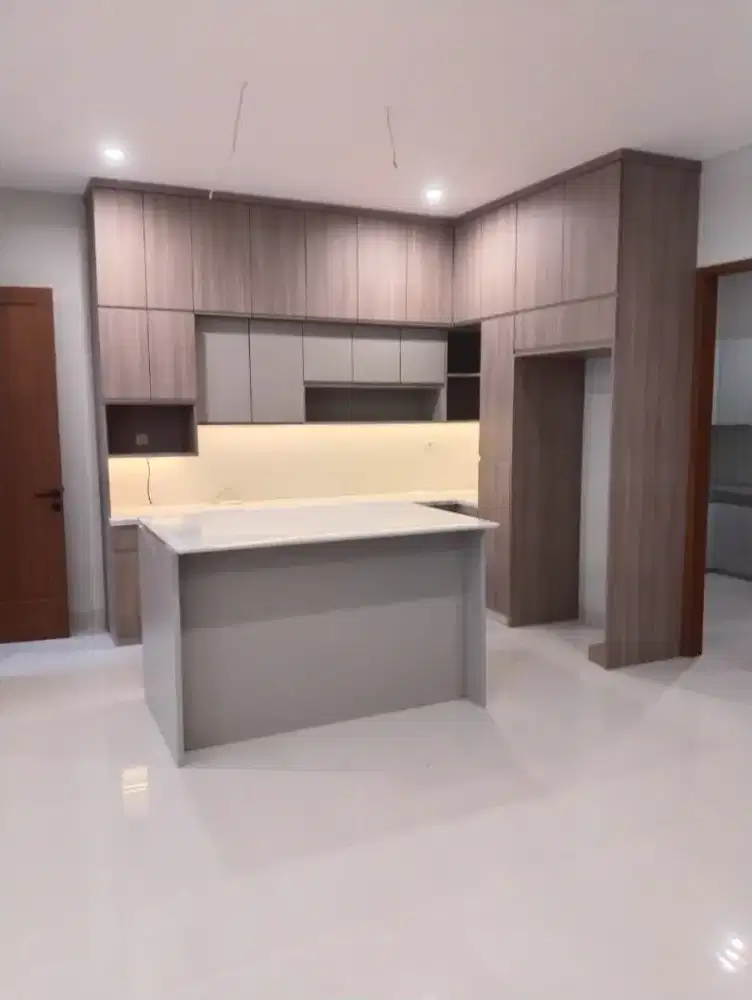 Furniture & Kitchesset