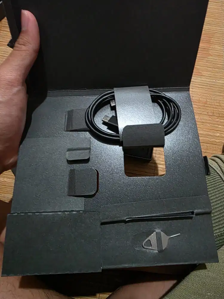 DIJUAL CEPAT Z FOLD 7