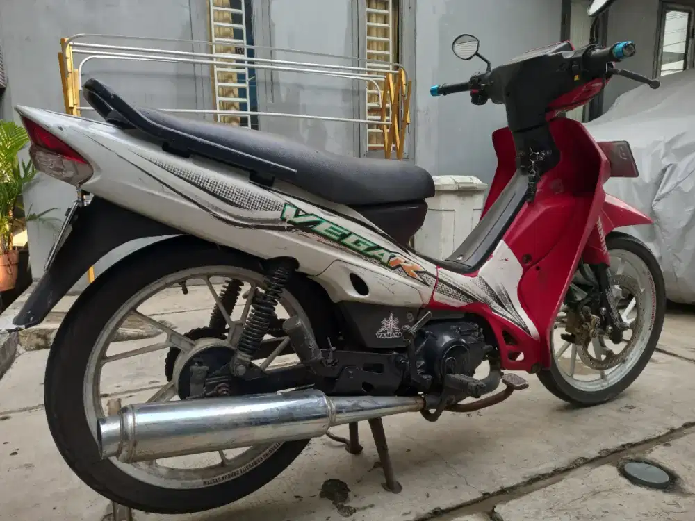 Yamaha Vega R Tahun 2005 masih bagus dan terawat