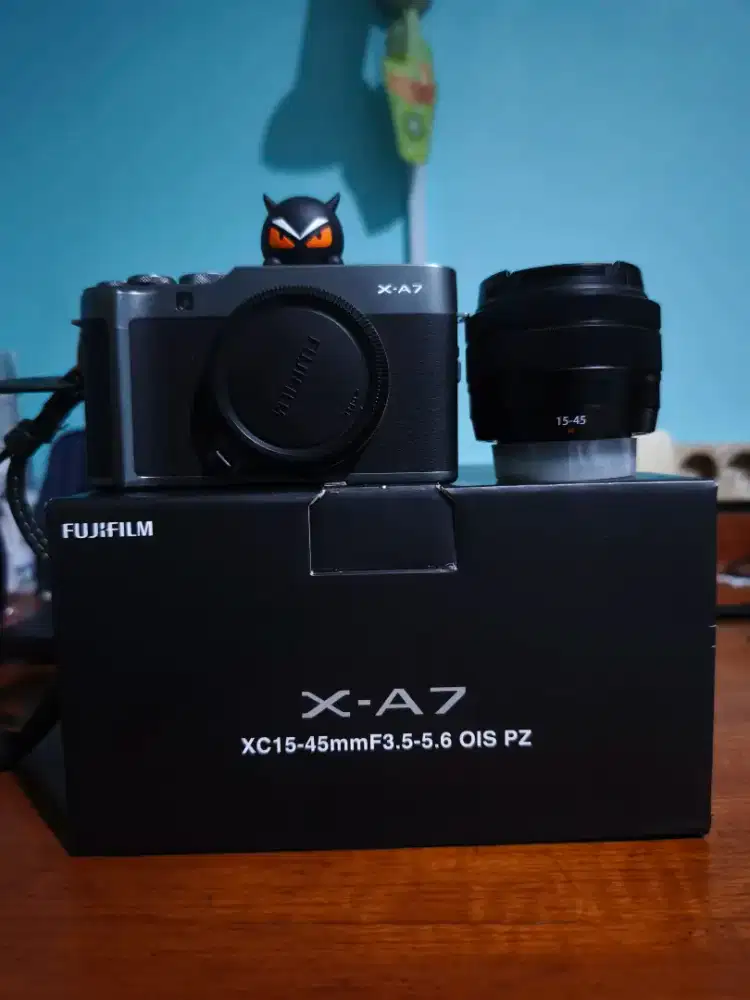 Mirrorless Fujifilm XA7 dan accessories