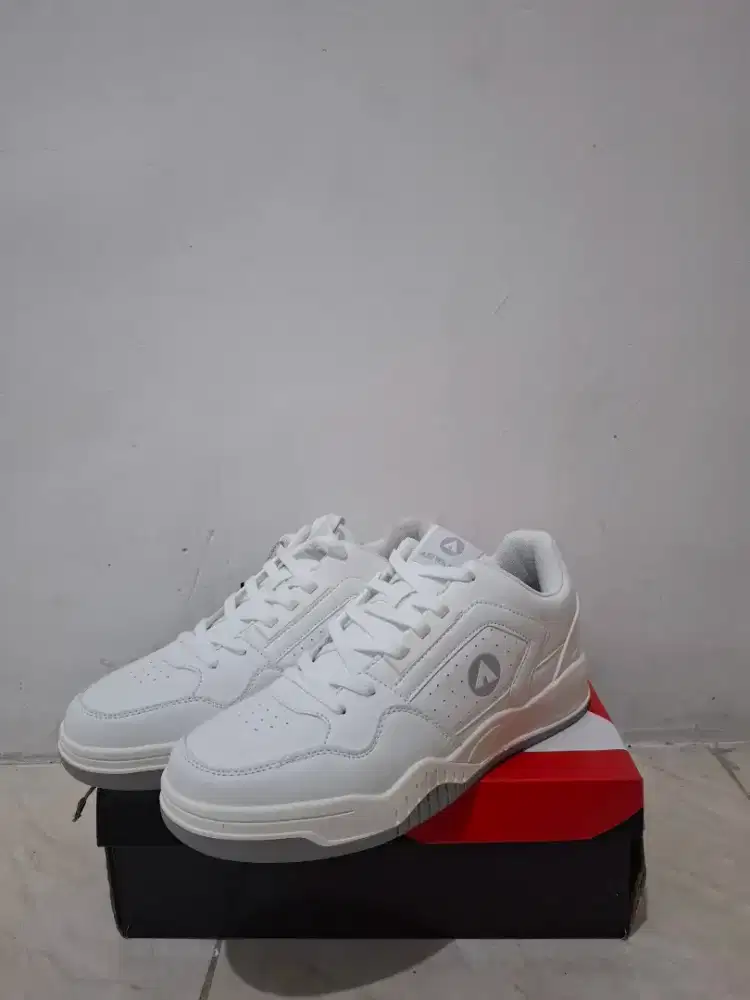 Sepatu Airwalk caiden
