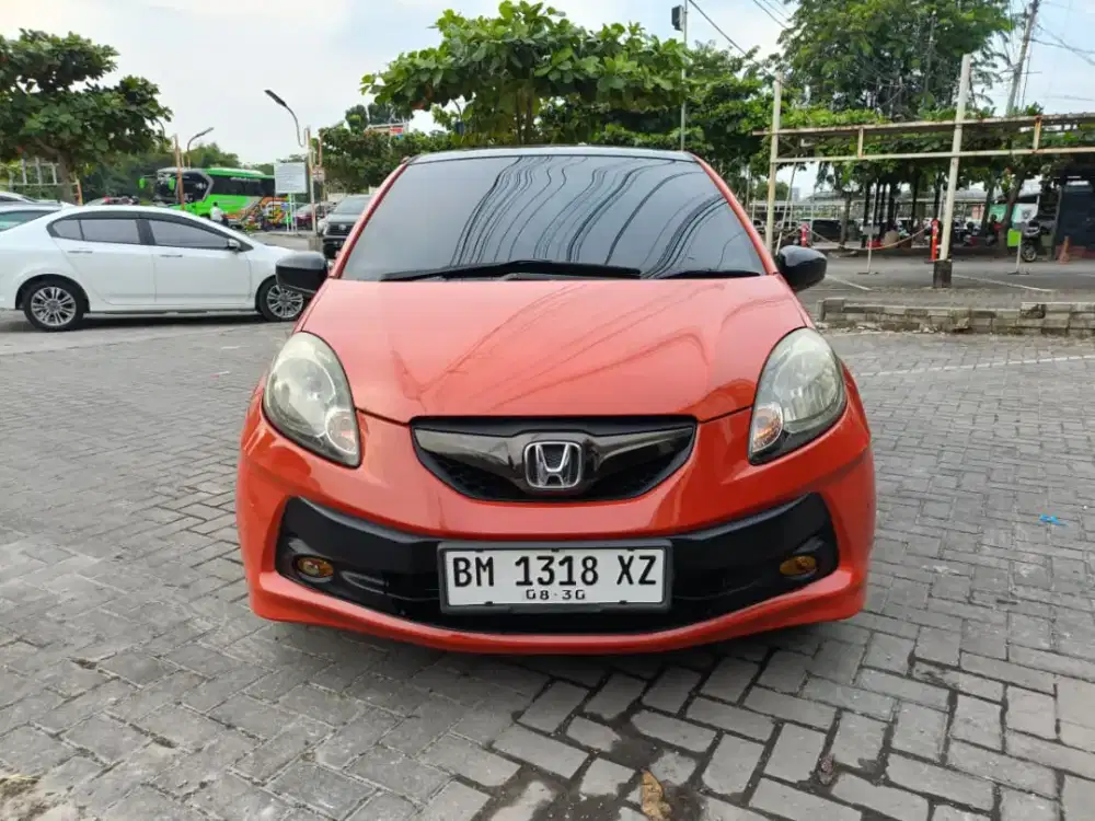 HONDA BRIO E AT 2015