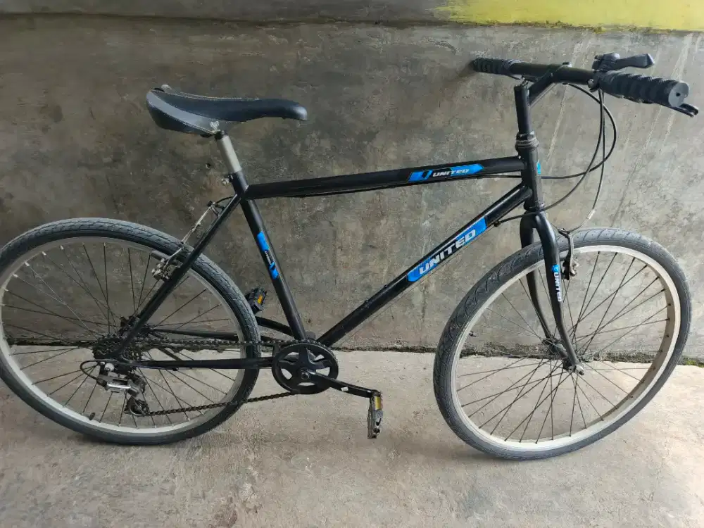 Sepeda commuter bike bekas murah