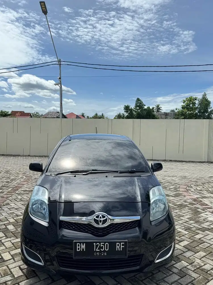 Yaris E Metic 2011