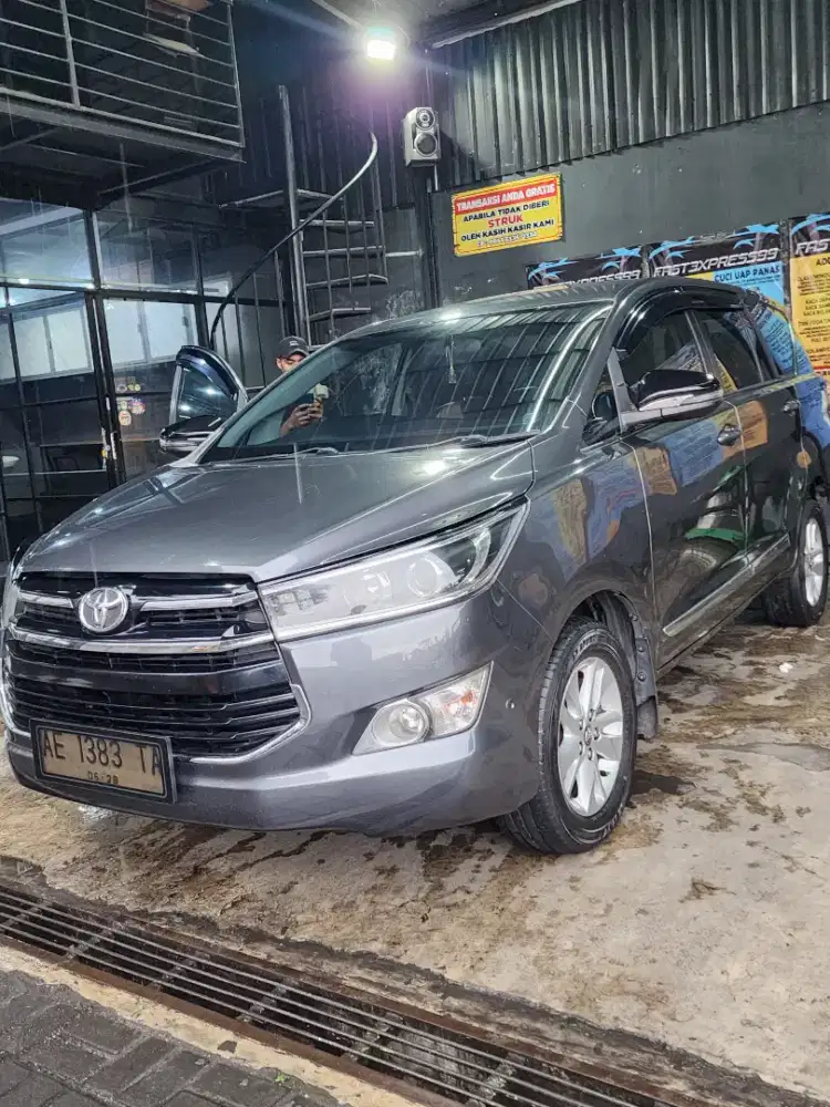 Toyota Kijang Innova 2.4 V Diesel Matic tgn 1 Harga CASH bukan KREDIT