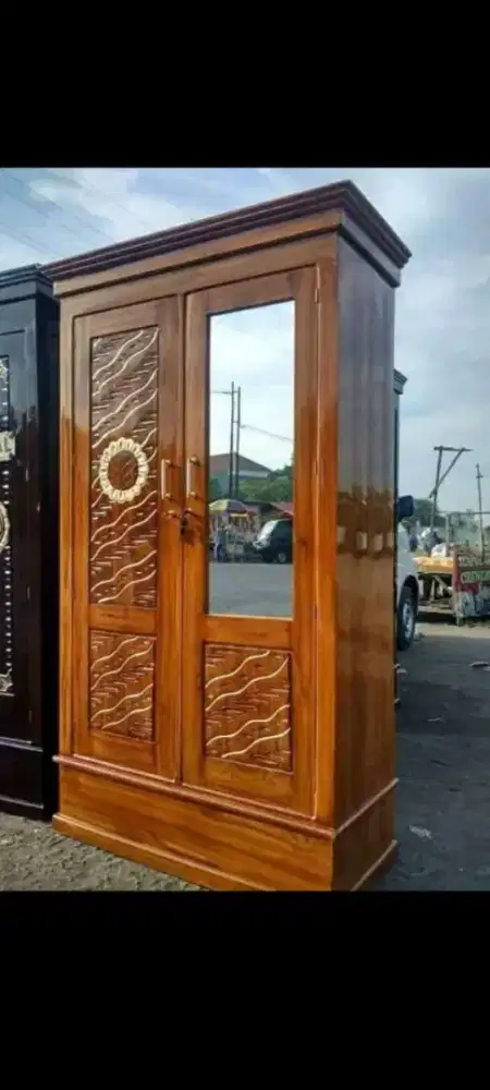 Lemari Pakaian 2pintu Jati