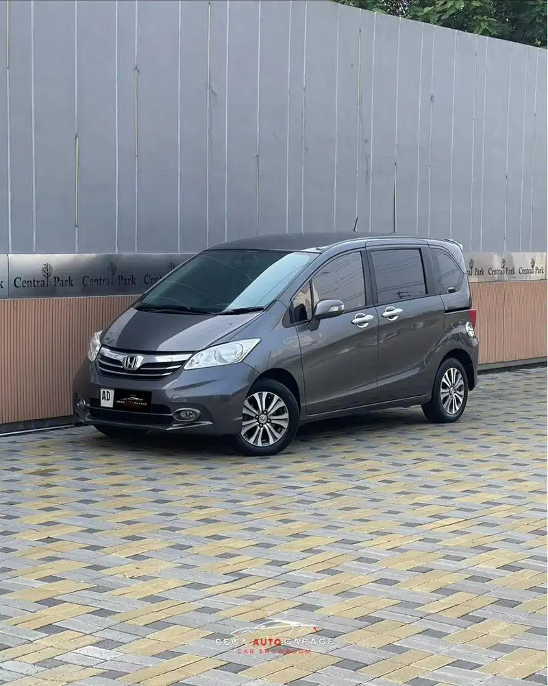 Freed E PSD Matic 2013 Facelift Grey AC Double Blower