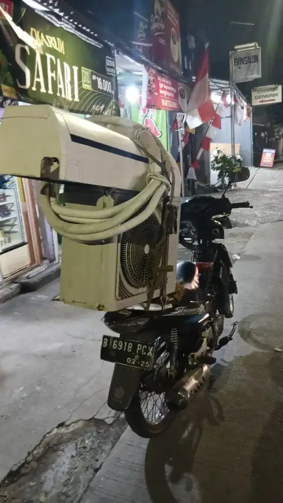 MENERIMA JUAL BELI AC BEKAS SATUAN/BORONGAN