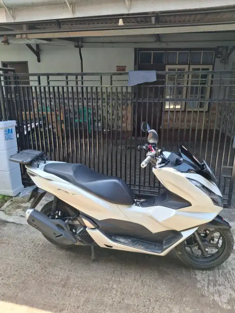 Honda PCX 160 2022 cbs