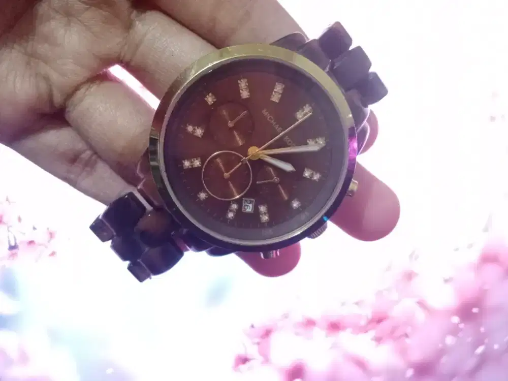 Jam tangan wanita