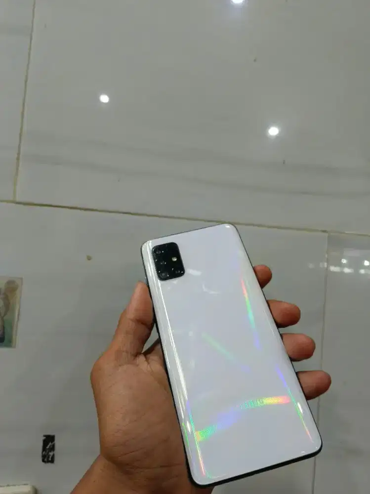 Jual samsung A51 8/128 Hp dan Cas NET. NEGO DILARANG CHAT
