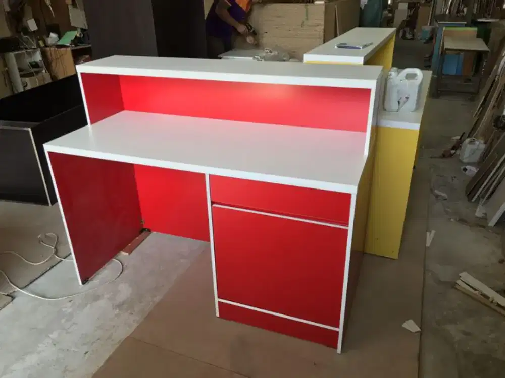 Meja bar,meja resepsionis