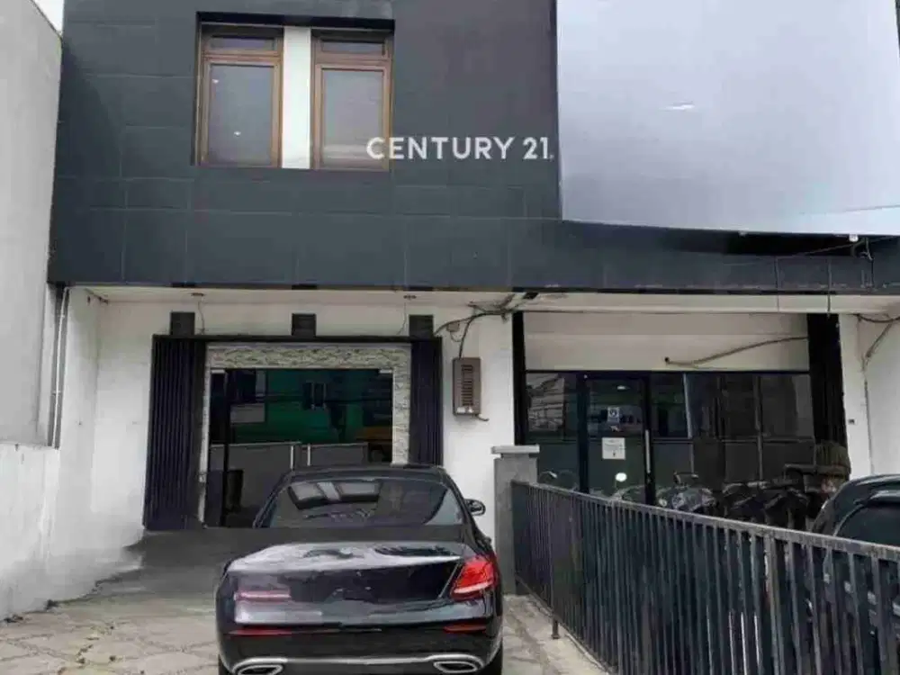 Ruko 3 lantai siap pakai dijual murah di Bintaro Jakarta Selatan