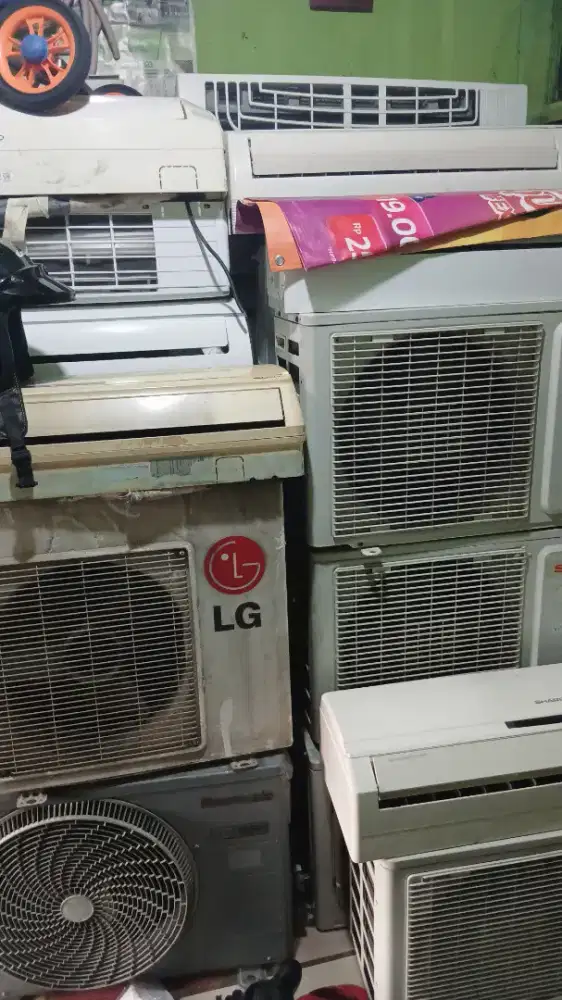 MENERIMA JUAL BELI AC BEKAS SATUAN/BORONGAN