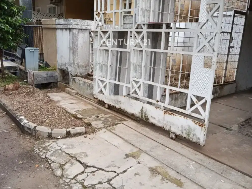 Dijual Rumah Strategis Harga Menarik Di Bintaro Sektor 9