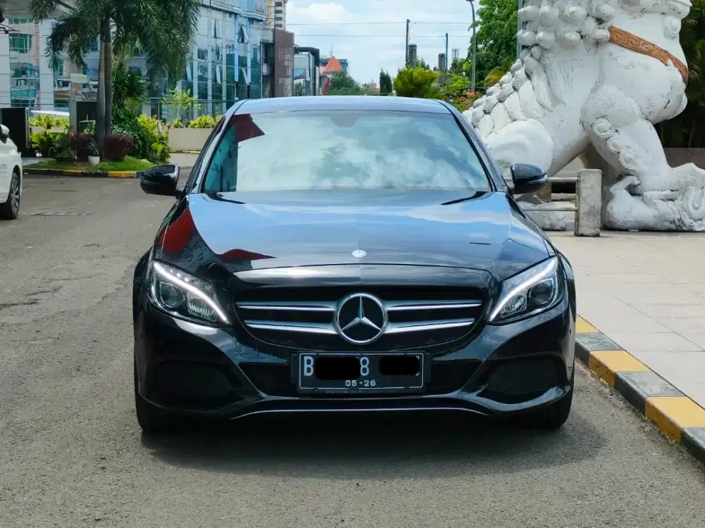 Mercy C200 Avangard 2016 AT Antik Low KM Like New ISTIMEWA