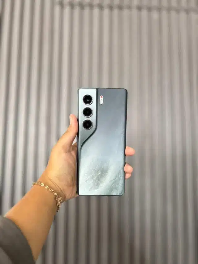 SECOND TECNO CAMON 40 PRO 8/256