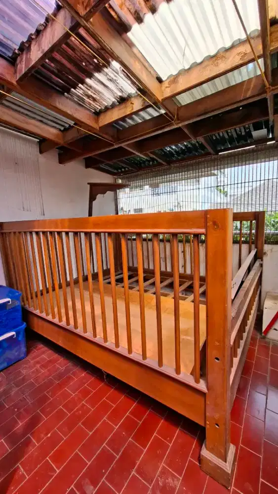 Box/Dipan Tempat Tidur Bayi/Anak