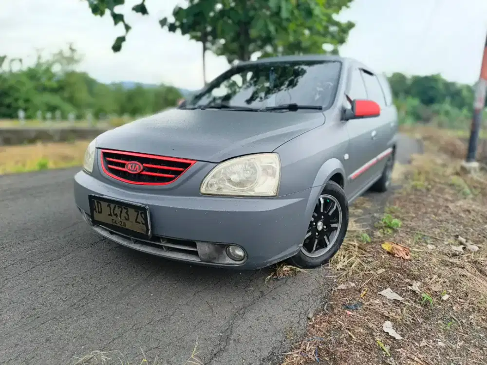 Kia carens manual mewah nyaman