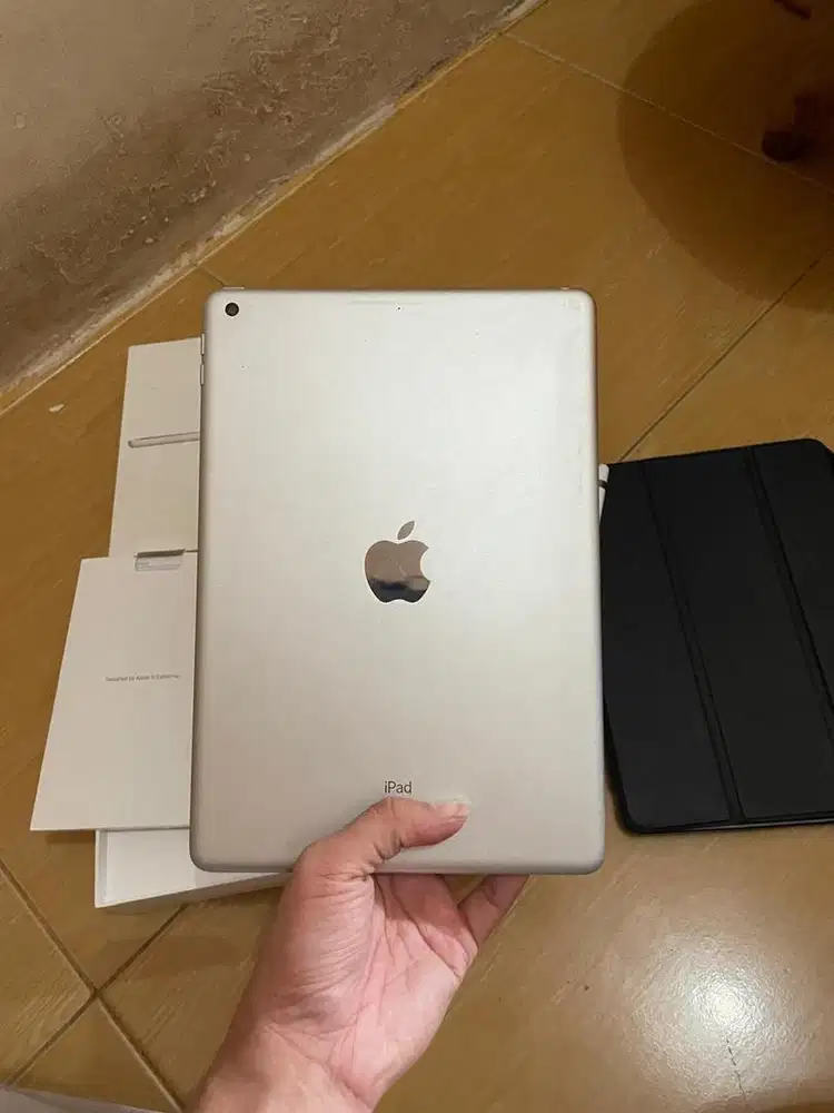 BU! IPAD 9TH GENERATION WIFI ONLY 64 GB