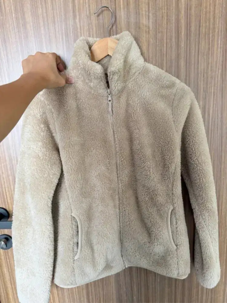 Jaket uniqlo fleece risleting