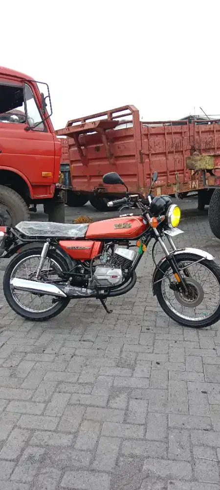 Yamaha Rx100 cruiser