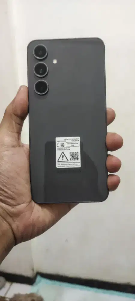 Samsung S 24 mulus lengkap