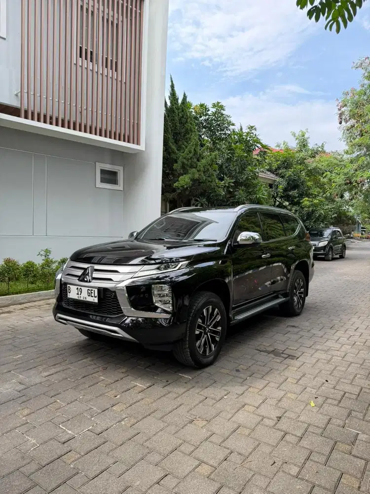 M Pajero Sport Dakar Ultimate 4x2 AT 2023 like New