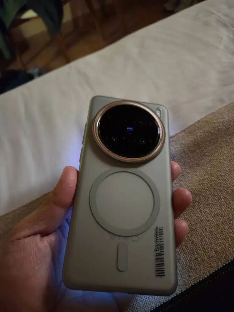 Vivo X200 Pro RAM 12 GB Storage Internal 512 GB. Garansi Resmi Vivo