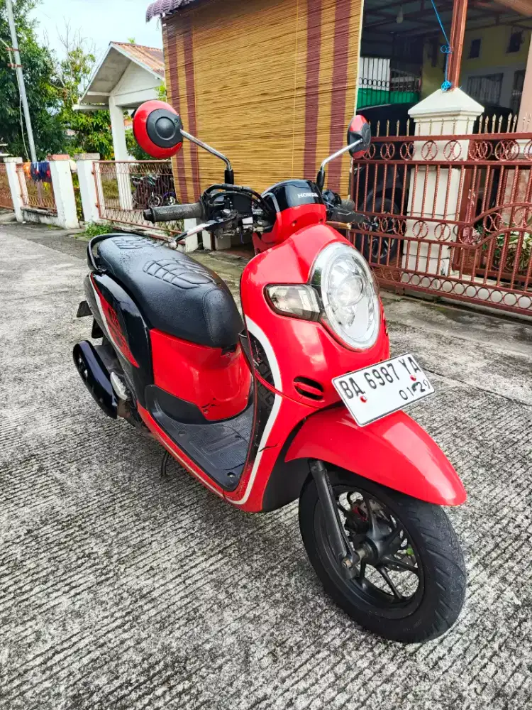 Scoopy sporty esp