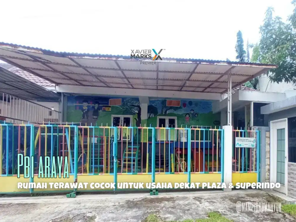 Rumah terawat dekat Plaza & Superindo di PBI Araya Malang