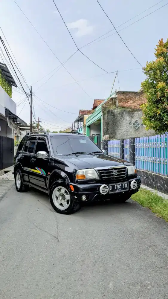 Suzuki Escudo 2001 manual