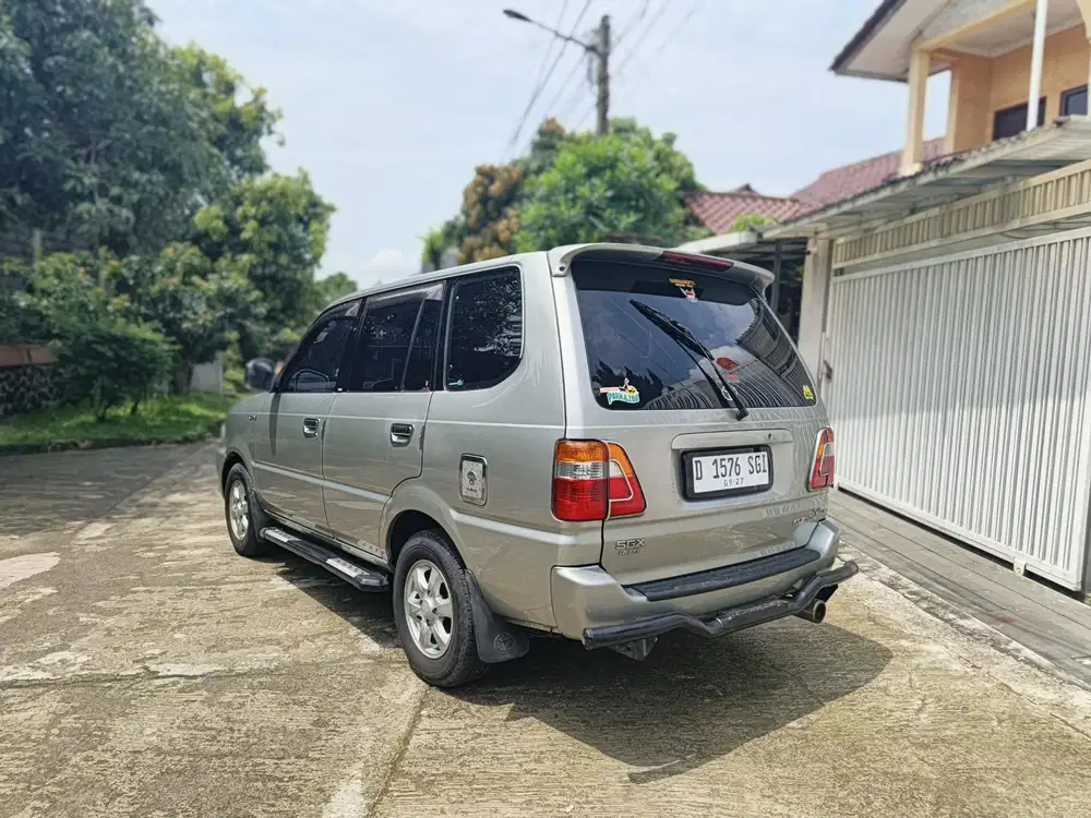 Toyota Kijang 2002 Bensin