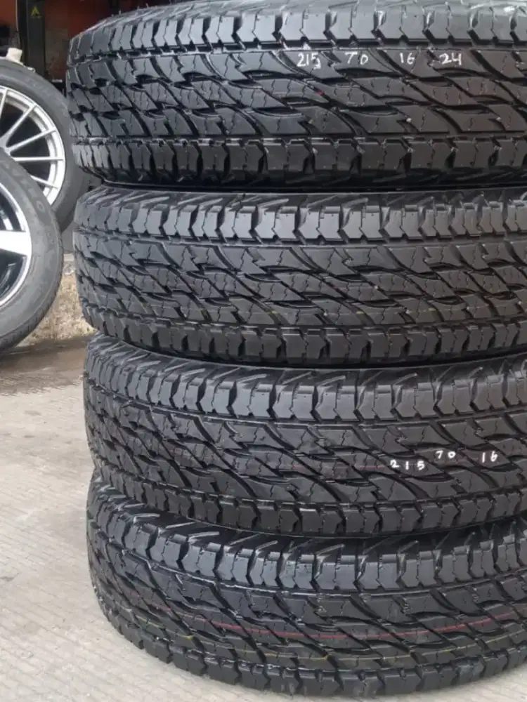 Ban 215/70/16 Bridgestone Dueler AT 4pc 99%