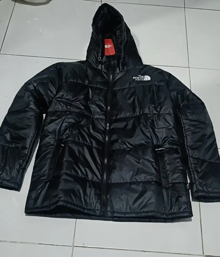 Jaket Parasut TNF