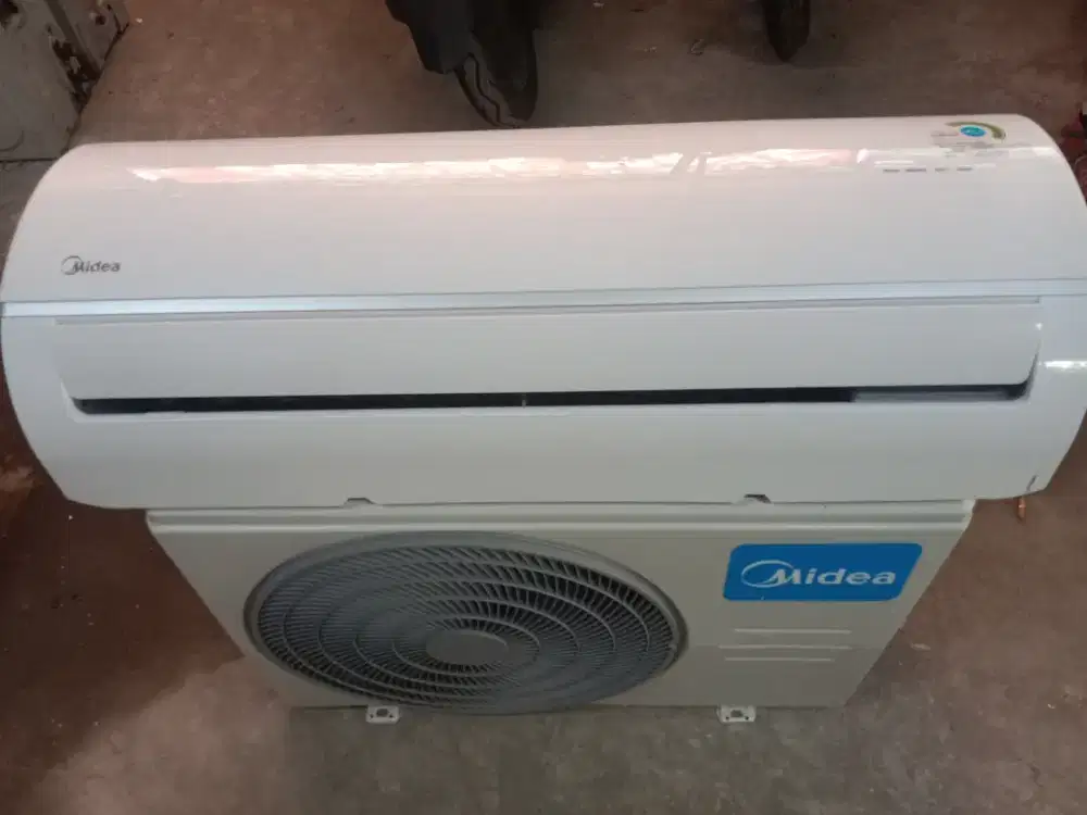 Ac midea 1pk dan 1/2pk ori mulus