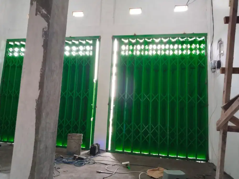 Produsen pintu harmonika