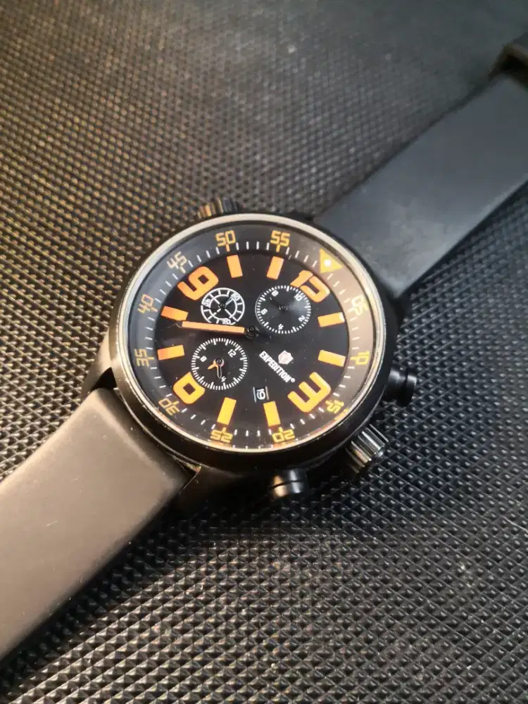 Jam tangan expedition e6318m black chrono cakep