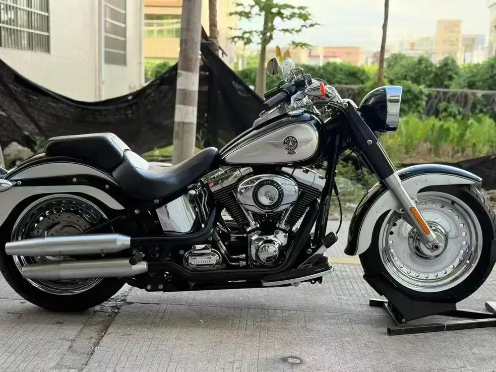 Harley davidson softail Fatboy Fat boy istimewa 2014