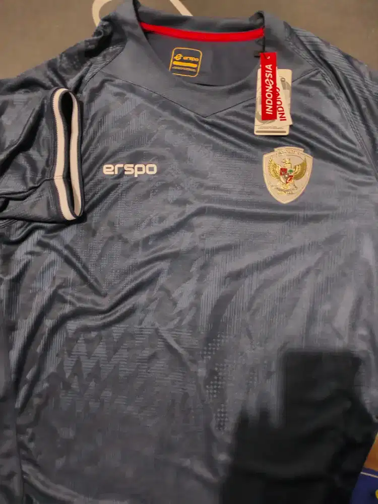 Jersey bola timnas indonesia erspo ukuran 3 Xl