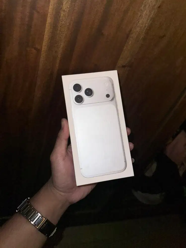 Iphone 17 Promax 256 Silver