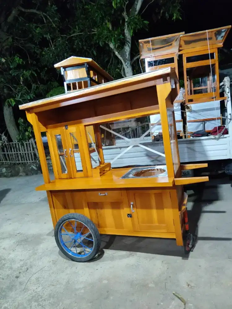 Gerobak Angkringan Bakso Mie Ayam PeceL Bubur Sate Martabak Ronde dlL
