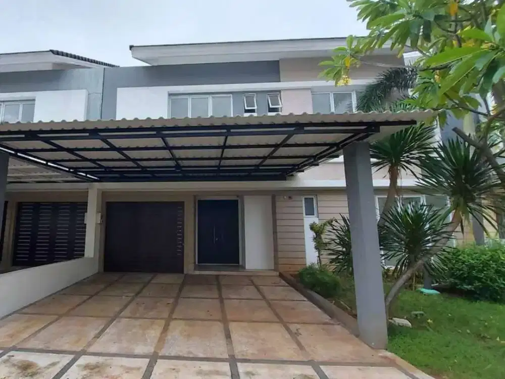 Dijual Rumah lebar 12x20 di Cluster Palm Spring JGC Jakarta Timur