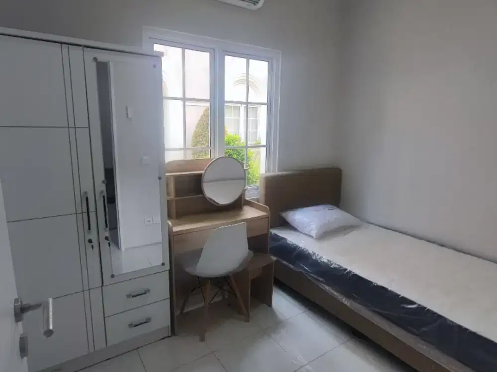 Alesha Vanya Park - Kost 3 Lantai semi private pool