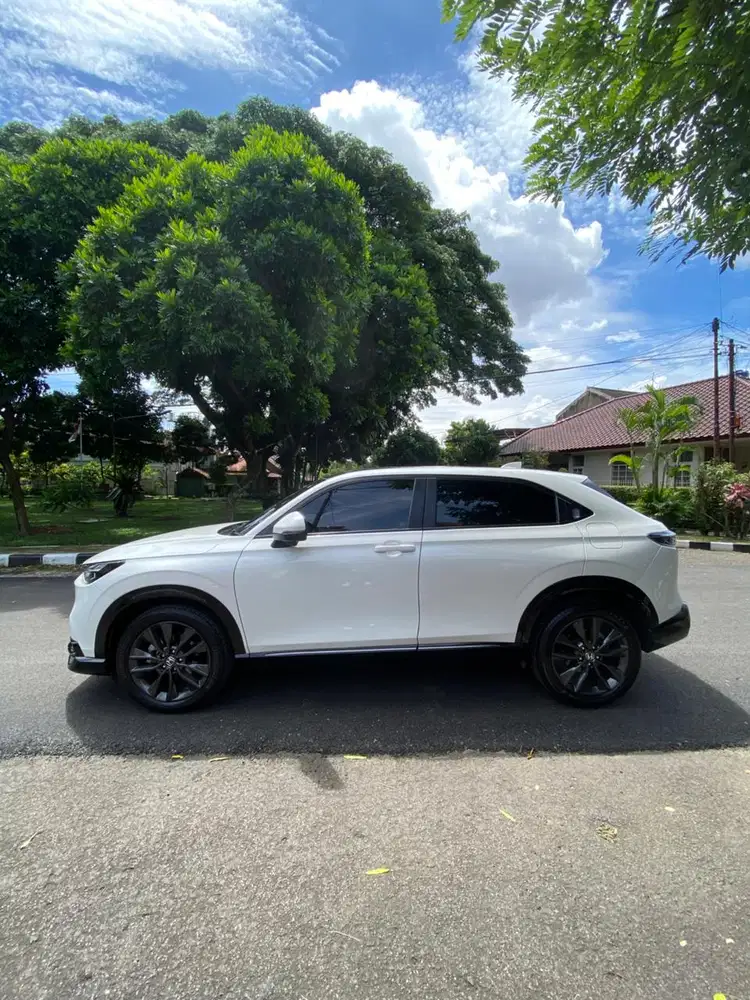 Honda HR-V 2023 Bensin